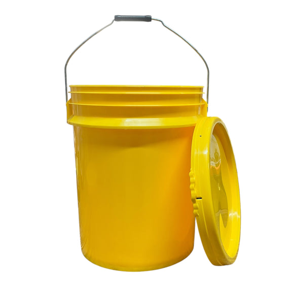 5 Gallon Outdoor Metal Handle Bucket with Lid, Yellow Color